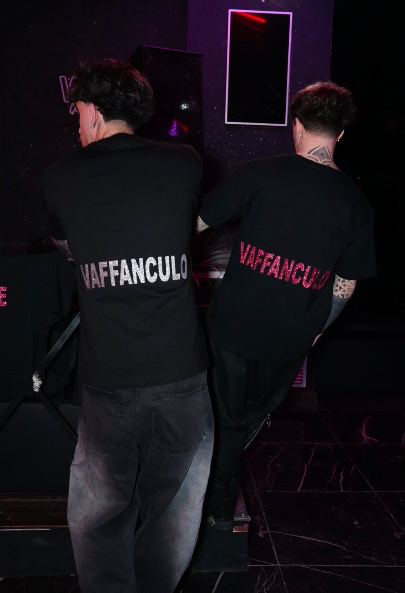 T-SHIRT “VA*FA*CU*O”