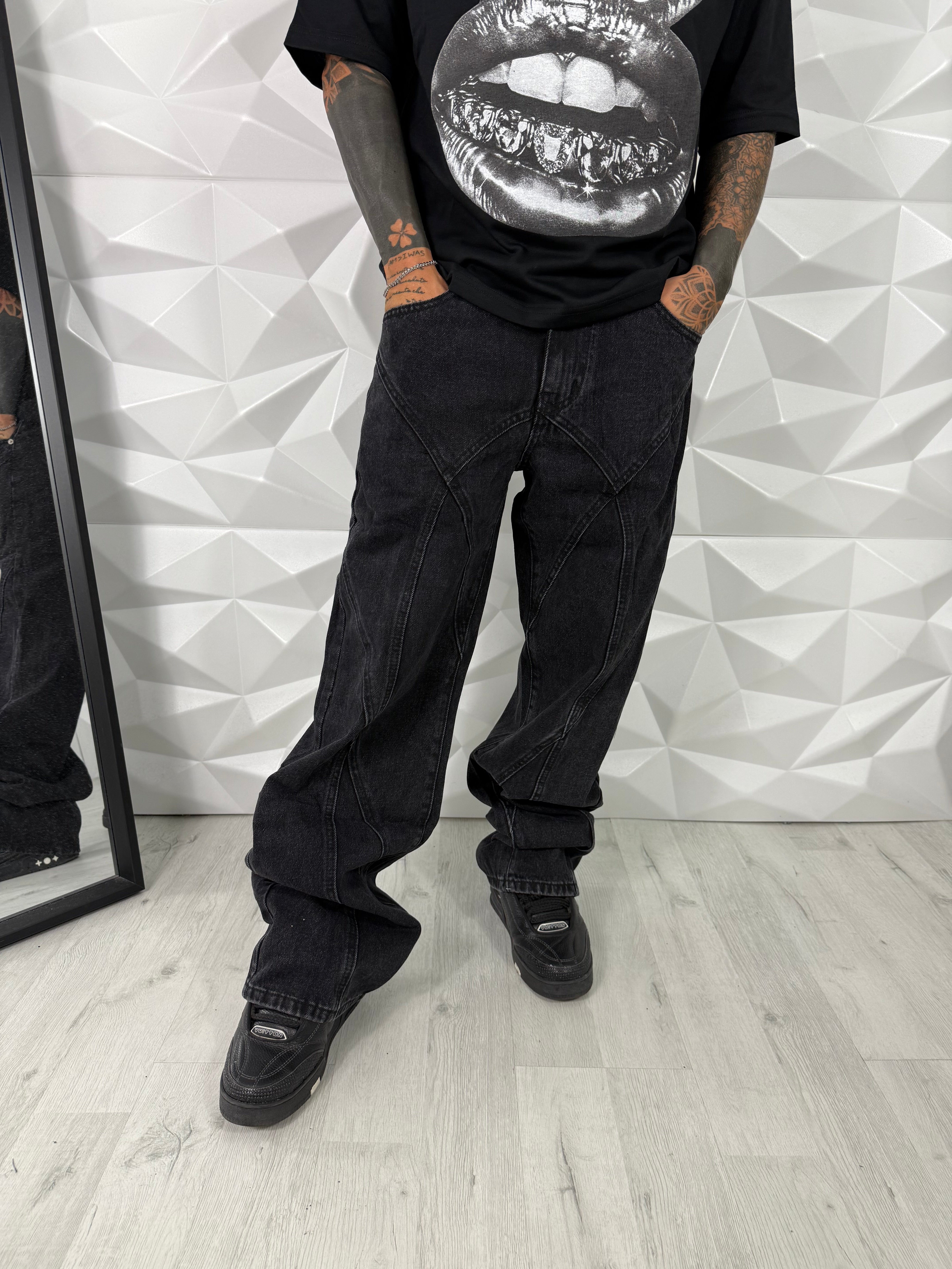 JEANS VENOM