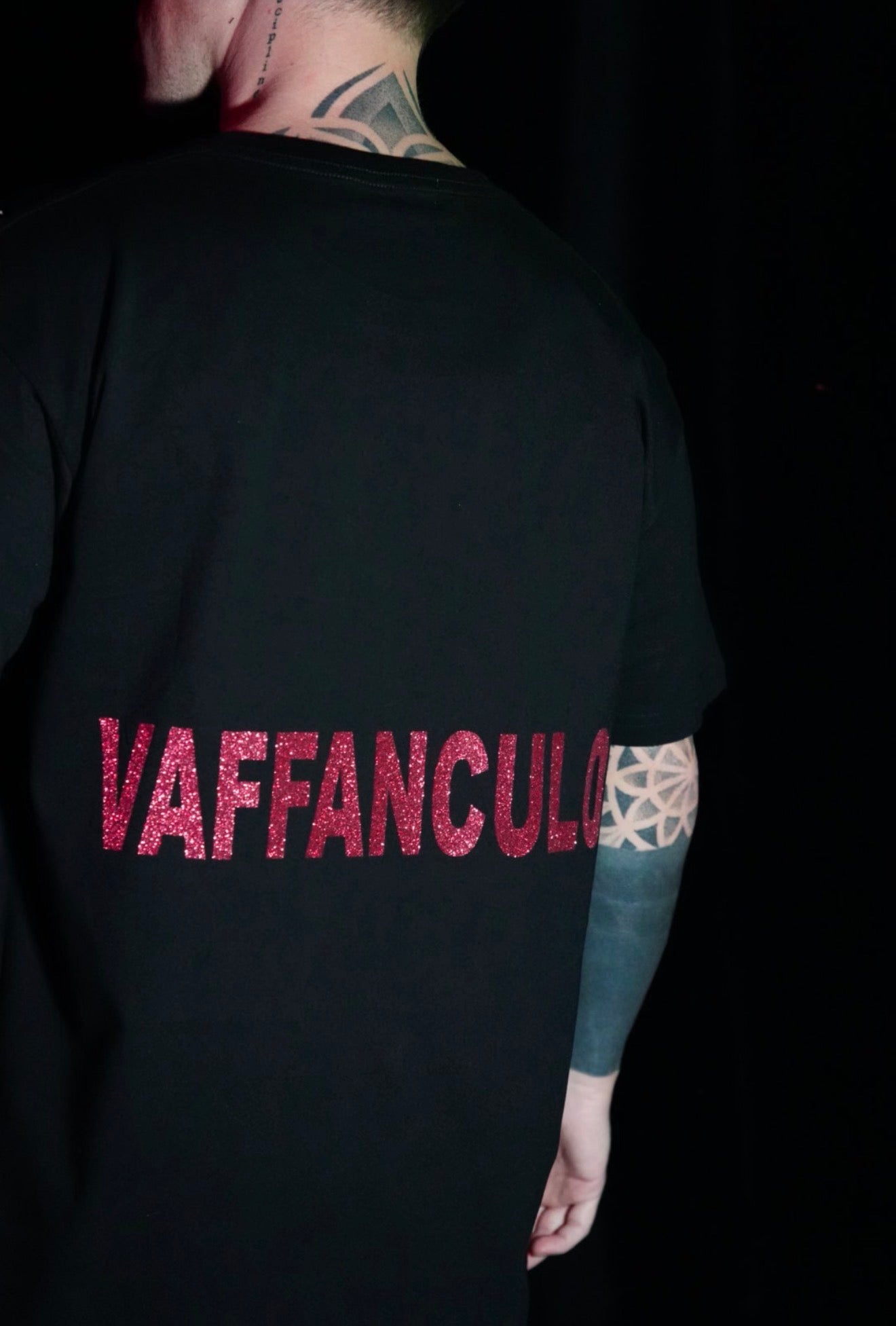 T-SHIRT “VA*FA*CU*O”