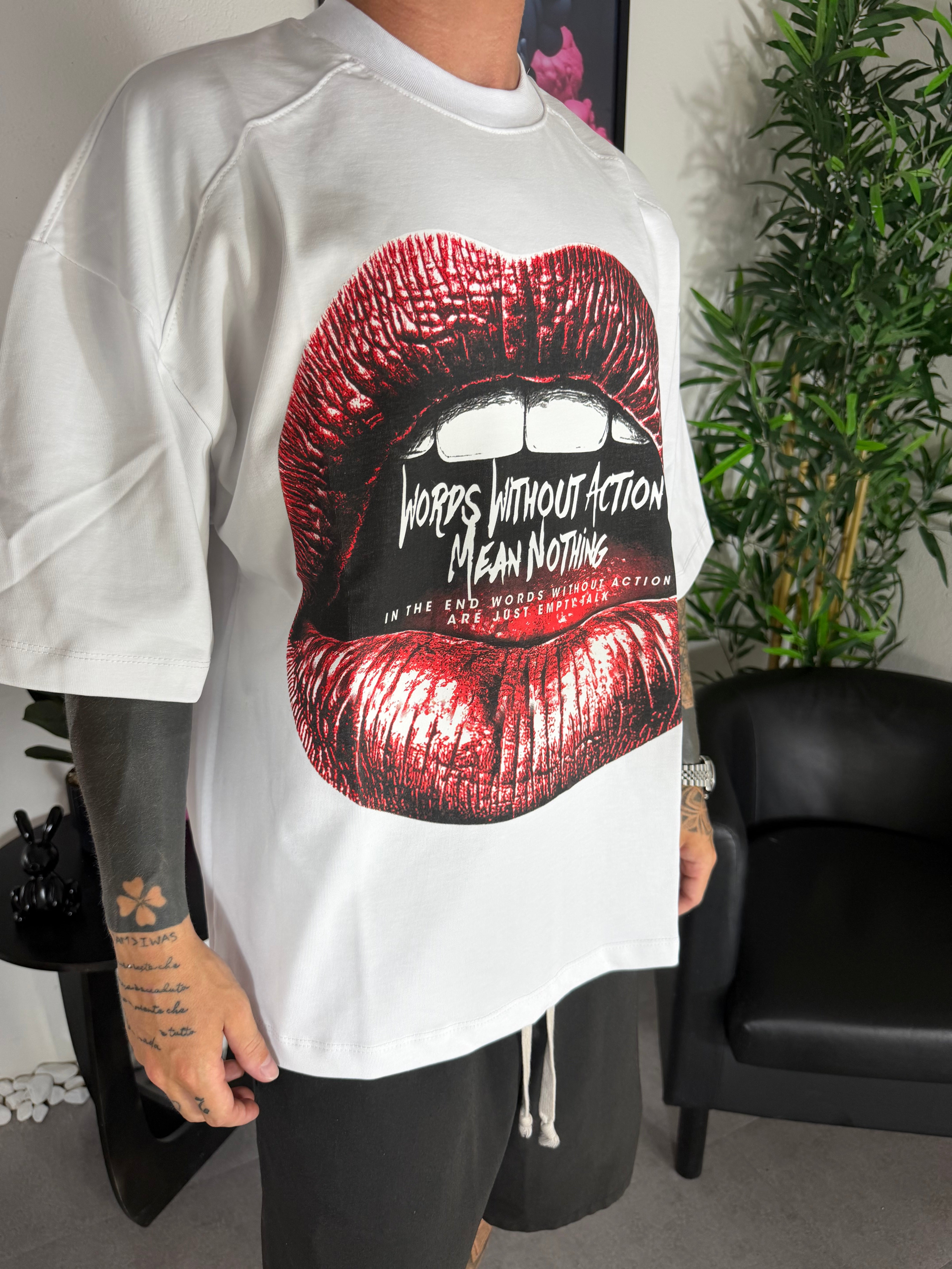 T-SHIRT EMPTY TALK