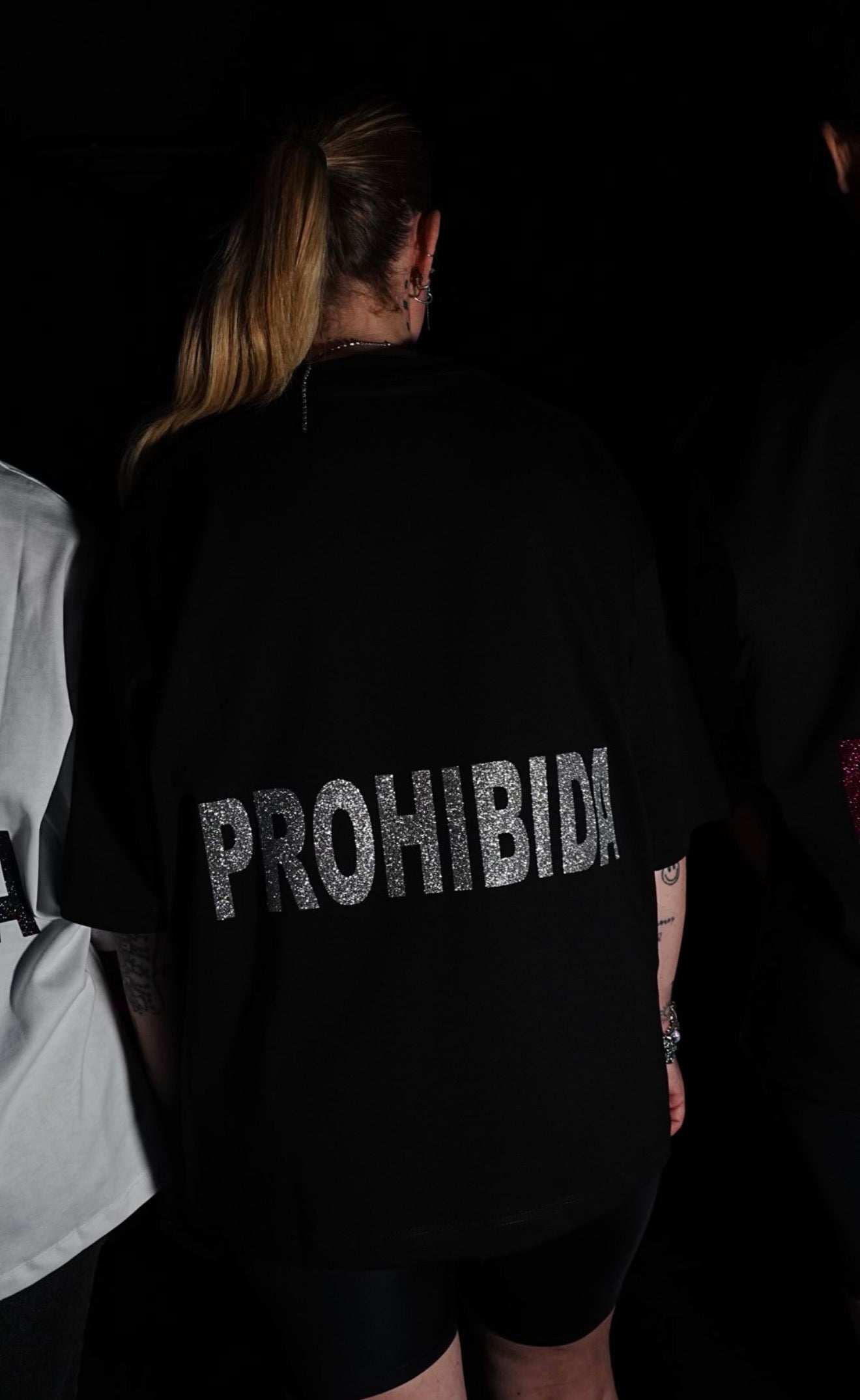 T-SHIRT “PROHIBIDA”