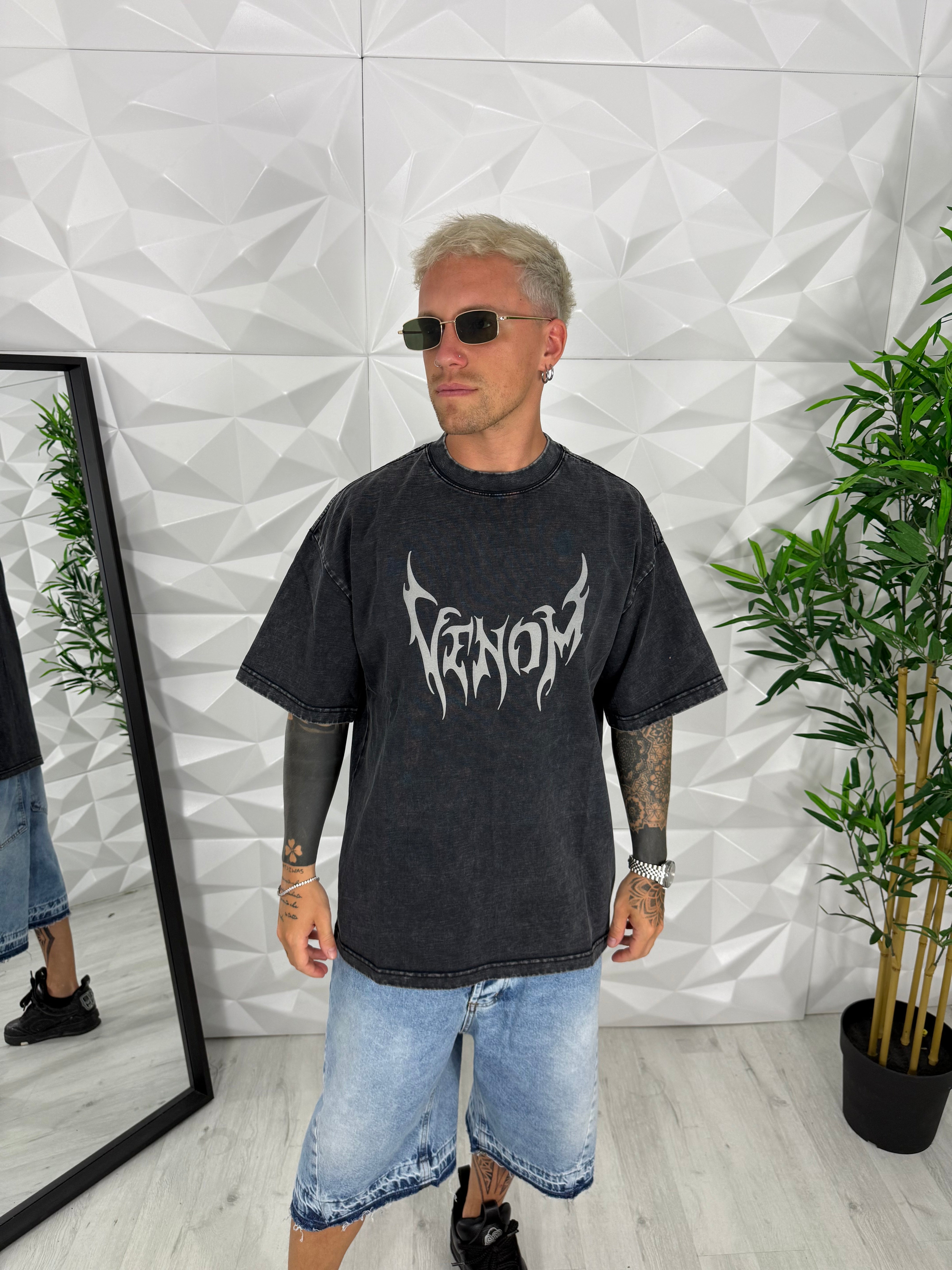 T-SHIRT VENOM MARMO