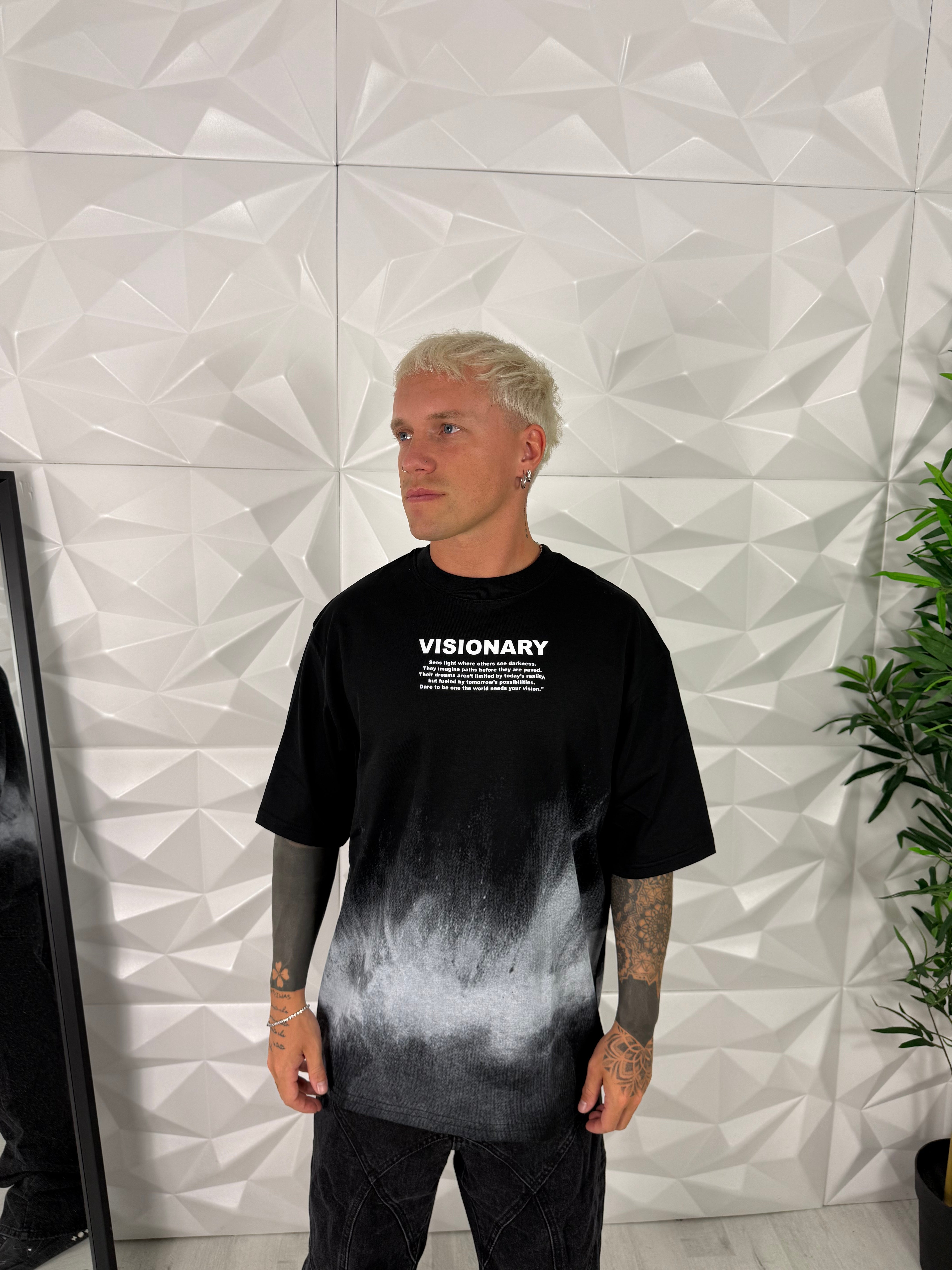 T-SHIRT “VISIONARY” NERA