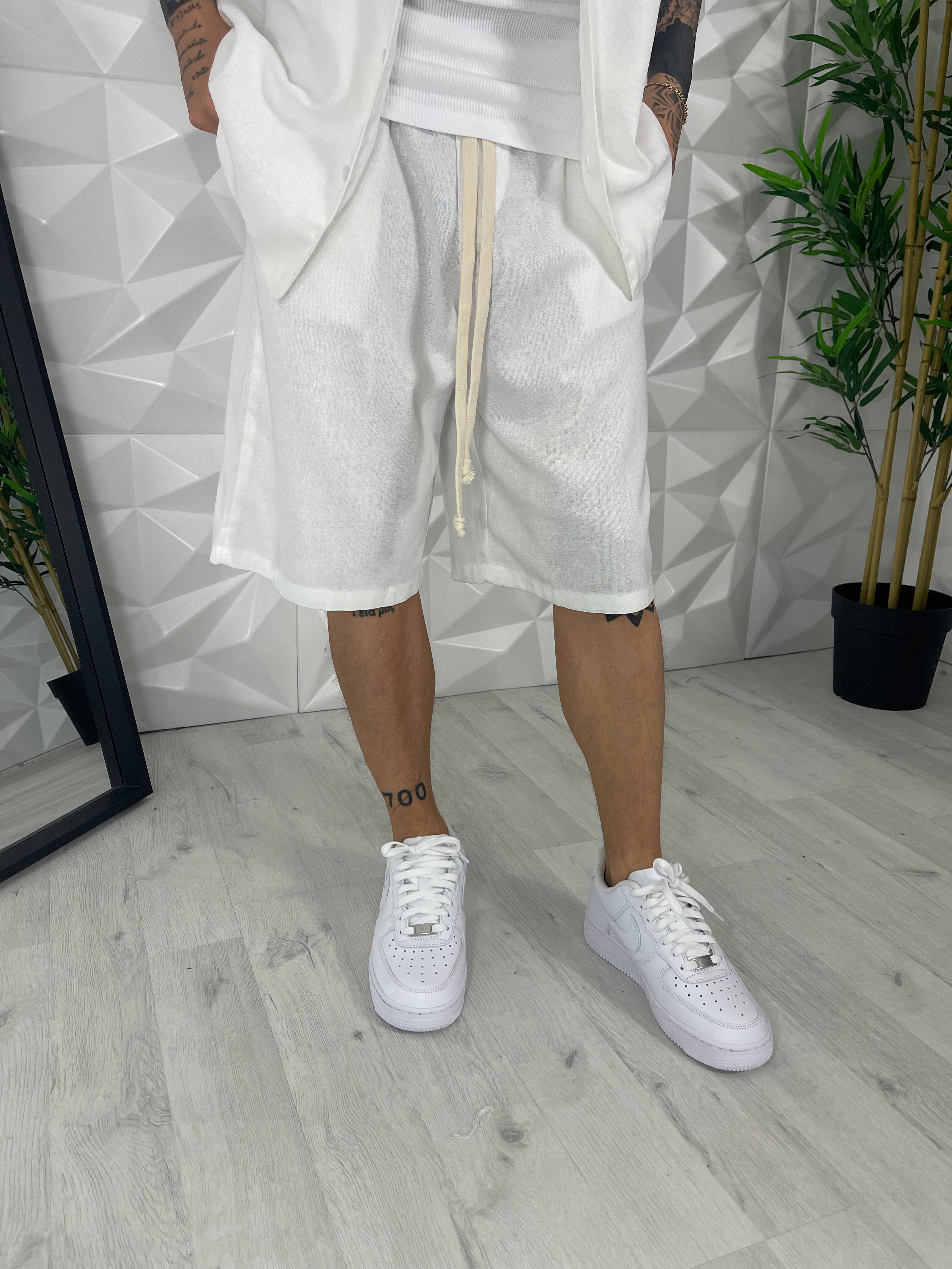PANTALONCINI IN LINO BIANCHI