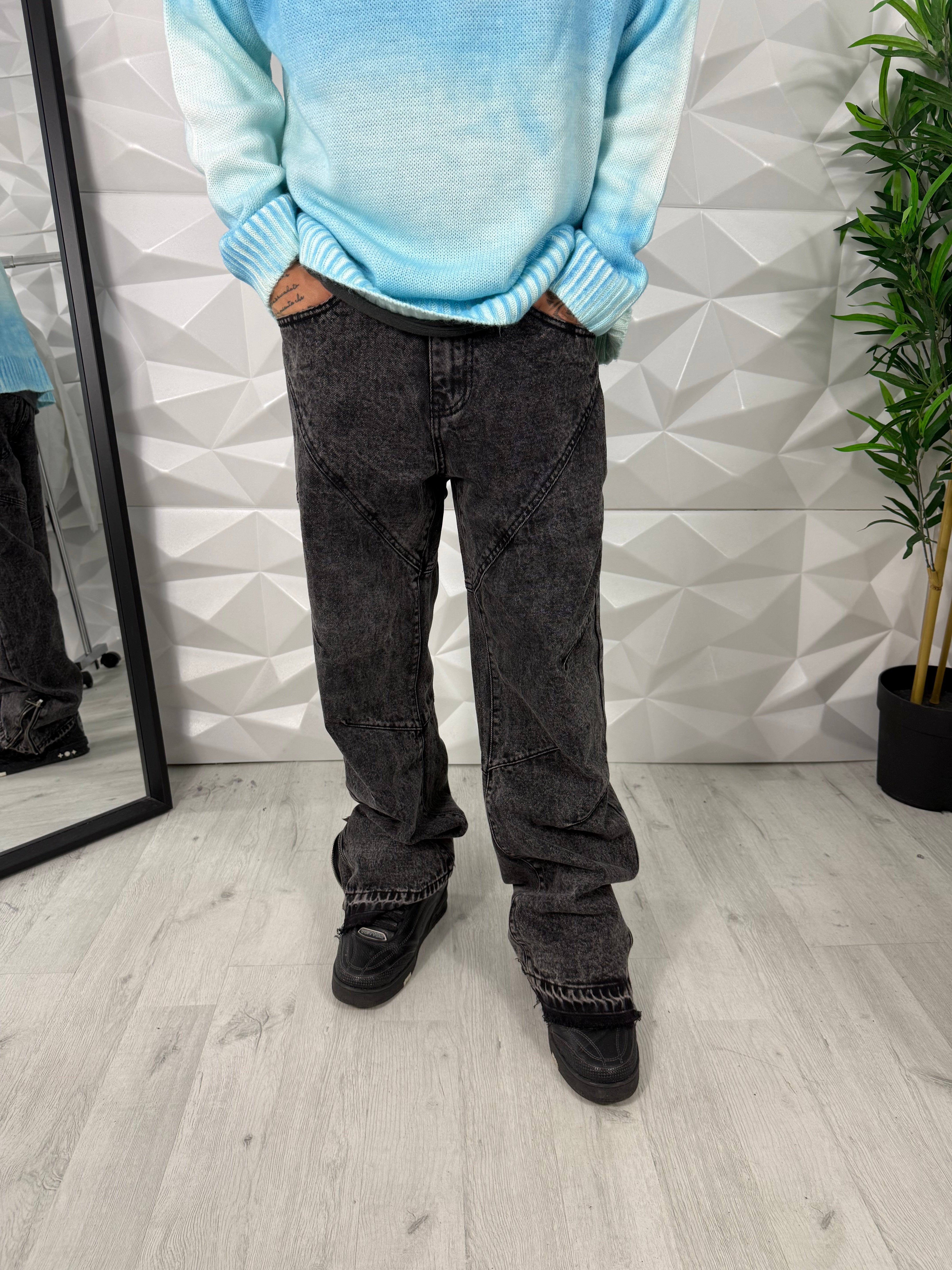 JEANS OUT